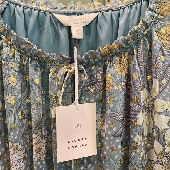 Dress - Picture 2 of 7